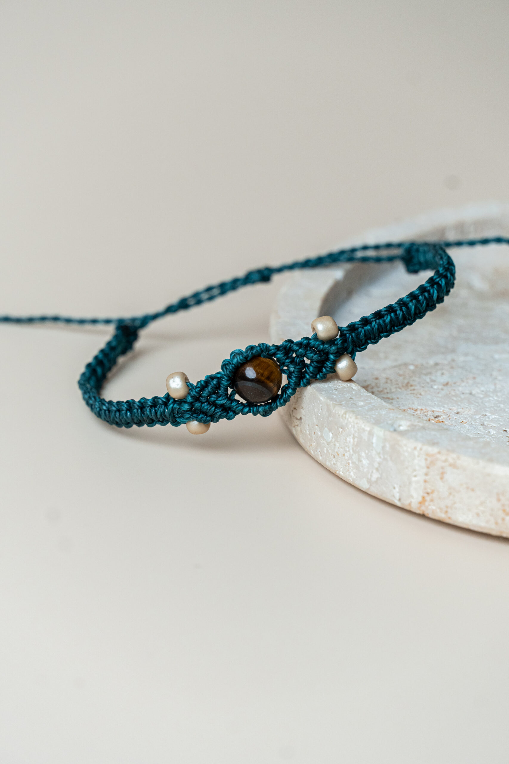 bracelet turquoise et oeil de tigre